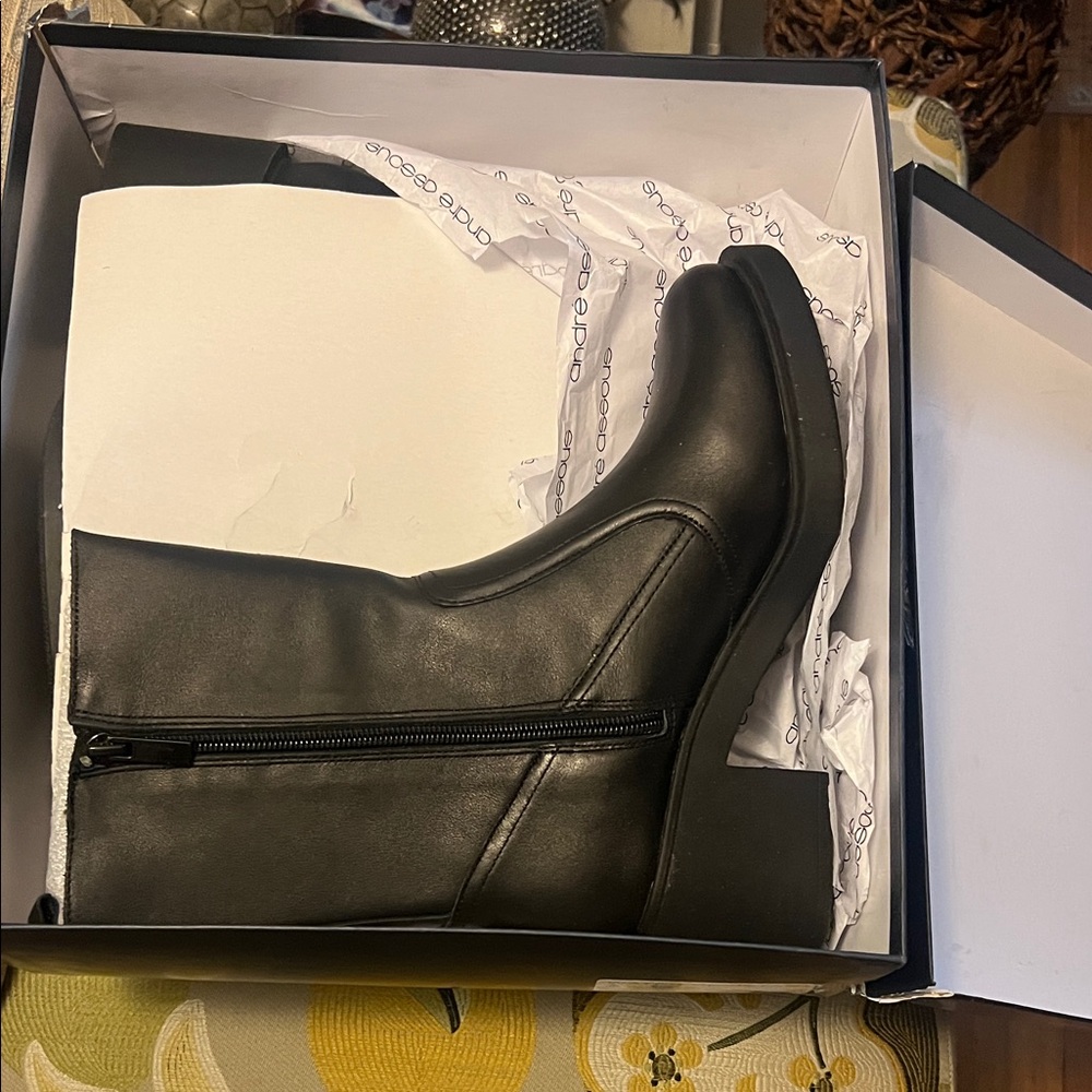 Andre Assous Black Leather Women's Boots, waterproof, size 7.5